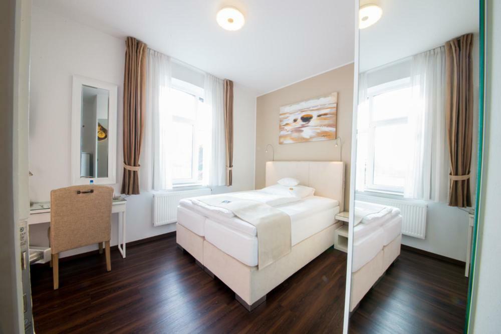 Landhotel Alte Toepferei Duisburg Zewnętrze zdjęcie